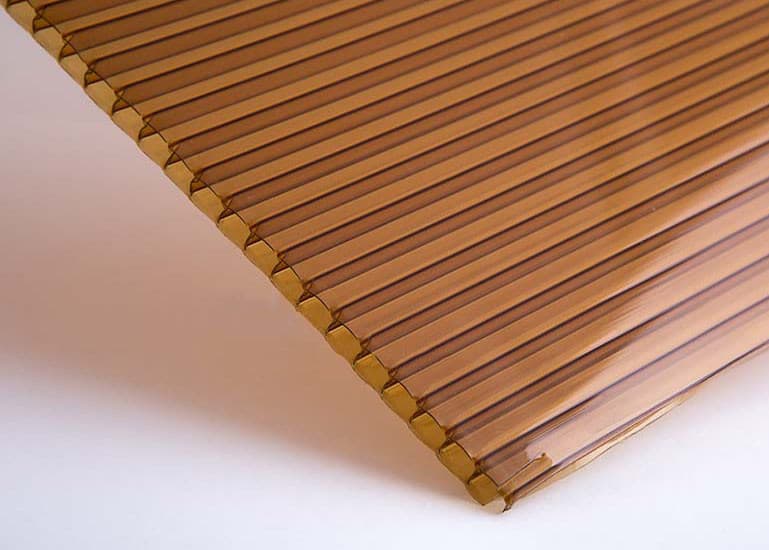 Сотовый поликарбонат 4мм бронза (Россия)