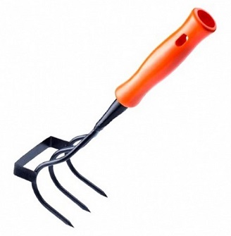 Рыхлитель комбинированный Арти Дачник с пластмассовой ручкой 