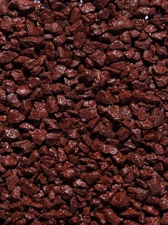 Щебень бордовый декоративный (мраморный), 20кг