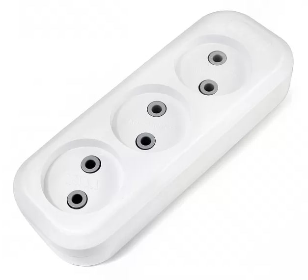Колодка без заземления 3 гнезда белая У3-0 LUXAR