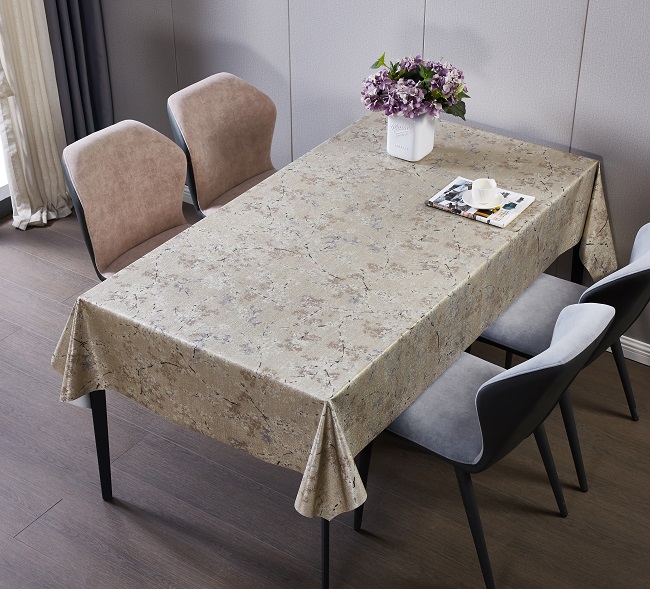 Скатерть на тканевой основе PW195-R392 137см DECOLINE