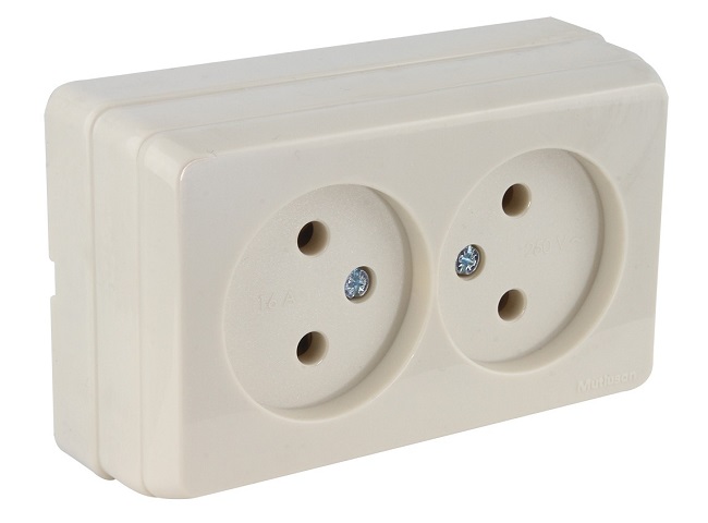 Розетка двойная наружная без заземления Bron кремовая, MUTLUSAN 2160 203 0202