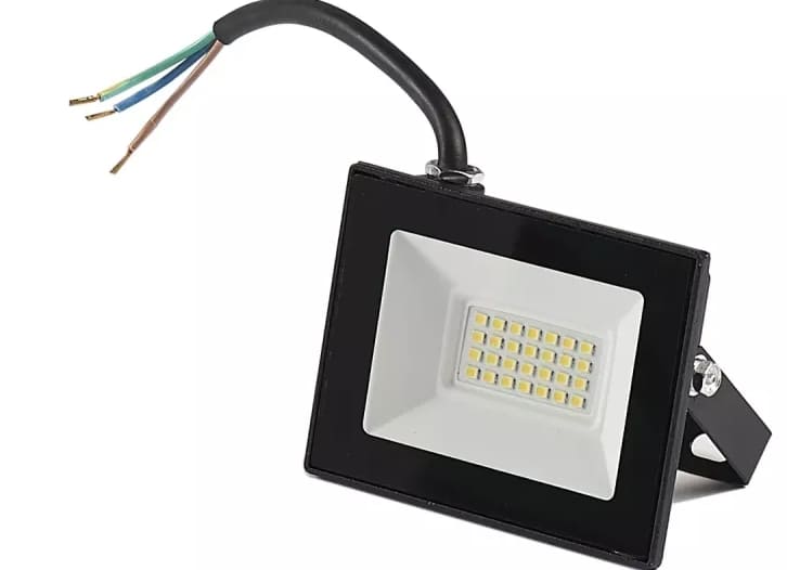 Прожектор светодиодный SFL 30W 6500K 2400Лм IP65 СириусА