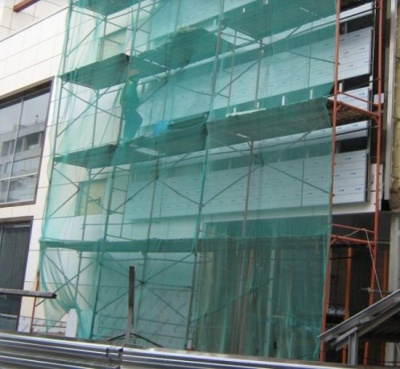 Сетка фасадная 3x50м темно-зеленая 55 г/м2 ХОЗАГРО