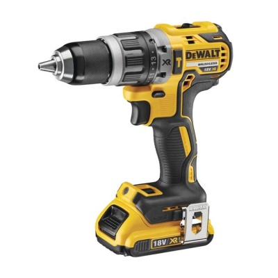 Шуруповерт ударный DeWalt DCD796D2