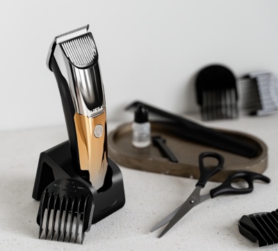 Машинка для стрижки волос AR-1820 ARESA