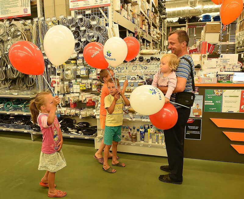 Нам 2 года!!! Отмечаем день рождения весело в строймаркете "Практик"!