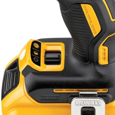 Шуруповерт ударный DeWalt DCD796D2