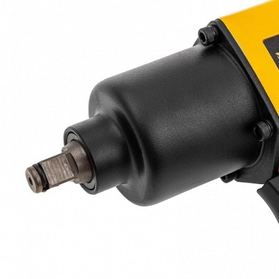 Пневмогайковерт ударный Denzel IW860