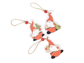 Украшение деревянное 