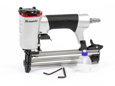 Пистолет гвоздезабивной пневматический MATRIX 57405