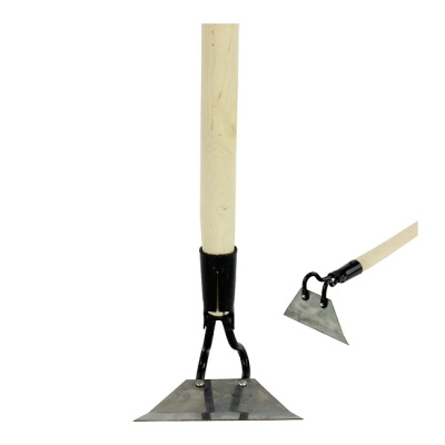 Мотыга клёпанная 15x8 см, с черенком 120 см ТандемАгро 35798