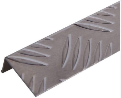 Уголок алюминиевый рифленый, толщина 1.5 мм, длина 1000 мм, Пилот Про