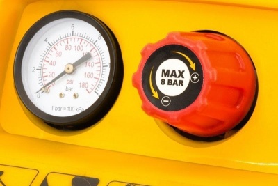 Компрессор воздушный 6 л Denzel РС 1/6-180