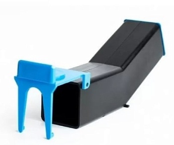 Мышеловка пластмассовая, голубая